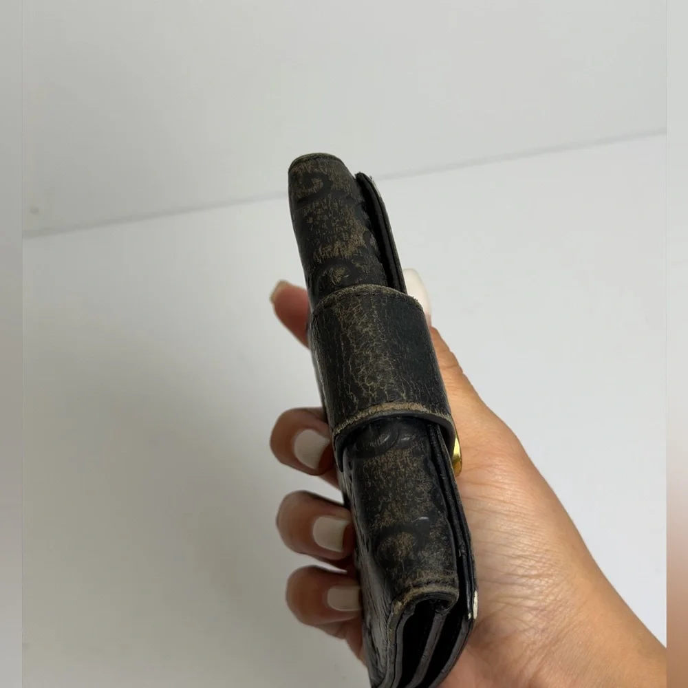 Gucci Guccissima Heart Embossed Black Leather Wallet